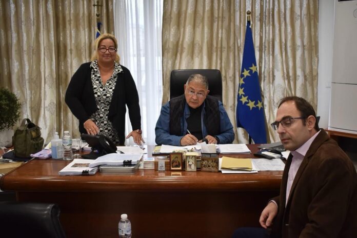 Υπογράφτηκε-η-σύμβαση-για-το-έργο-Εργασίες-κατασκευής-συντήρησης-περιφερειακής-οδού-Χρυσούπολης-–-Κεραμωτής Υπογράφτηκε-η-σύμβαση-για-το-έργο-Εργασίες-κατασκευής-συντήρησης-περιφερειακής-οδού-Χρυσούπολης-–-Κεραμωτής