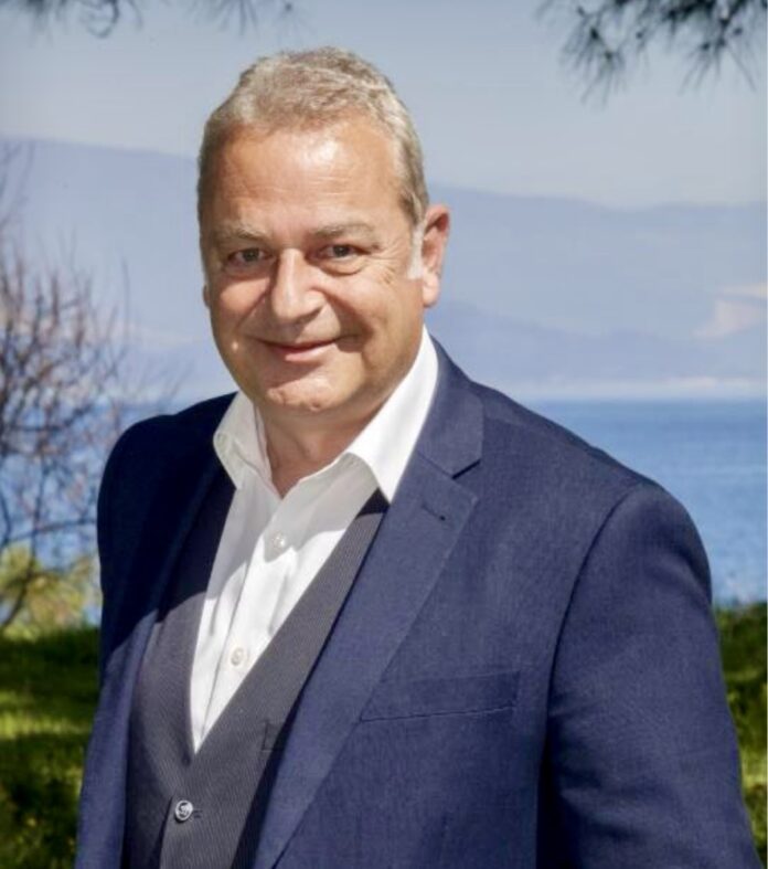Φιλήμων-Ξουλόγης:-Η-πλειοψηφία,-μας-αρέσει-δεν-μας-αρέσει,-επέλεξε-αρχηγό-τον-κ.-Κασελάκη-και-έτσι-θα-πορευθούμε
