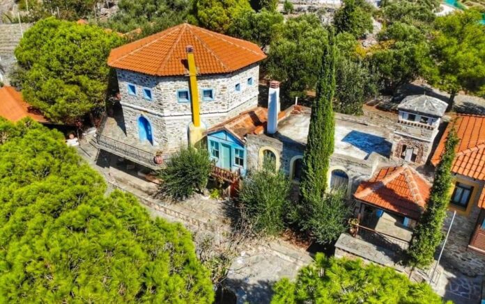 Σε-ένα-θεματικό-Χριστουγεννιάτικο-πάρκο-φαίνεται-πως-θα-μετατραπεί-τα-επόμενα-Χριστούγεννα-ο-παραδοσιακός-οικισμός-του-Ακοντισματος-στη-Νέα-Καρβάλη Σε-ένα-θεματικό-Χριστουγεννιάτικο-πάρκο-φαίνεται-πως-θα-μετατραπεί-τα-επόμενα-Χριστούγεννα-ο-παραδοσιακός-οικισμός-του-Ακοντισματος-στη-Νέα-Καρβάλη