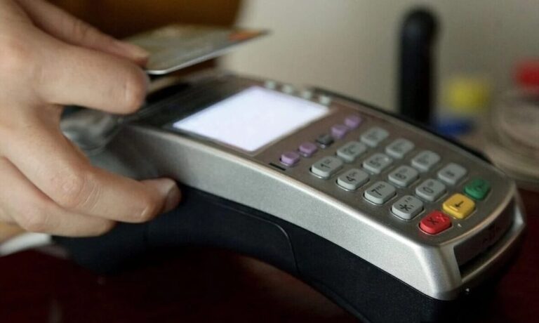 Υποχρεωτικά-pos-για-35-κλάδους-από-1η-Ιανουαρίου-–-Ποιοι-εξαιρούνται-ακόμη-και-αν-είναι-στη-λίστα