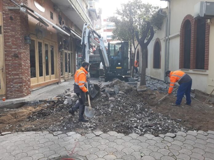 Συνεχίζονται-με-αργούς-ρυθμούς-οι-εργασίες-αναβάθμισης-του-δημοσίου-χώρου-στην-περιοχή-του-Αγίου-Νικολάου Συνεχίζονται-με-αργούς-ρυθμούς-οι-εργασίες-αναβάθμισης-του-δημοσίου-χώρου-στην-περιοχή-του-Αγίου-Νικολάου