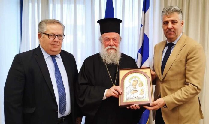 Επίσκεψη-του-Μητροπολίτη-Ελευθερούπολεως-στον-Περιφερειάρχη-ΑΜΘ-Χ.Τοψίδη Επίσκεψη-του-Μητροπολίτη-Ελευθερούπολεως-στον-Περιφερειάρχη-ΑΜΘ-Χ.Τοψίδη