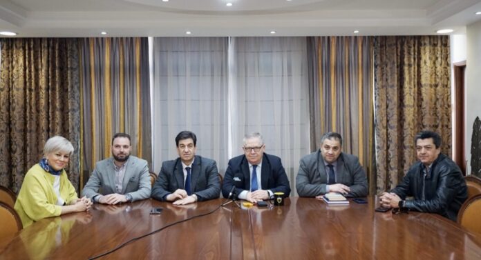 Αντιπεριφέρεια-Καβάλας:-Σύσκεψη-με-τη-διοίκηση-του-Επιμελητηρίου-Καβάλας