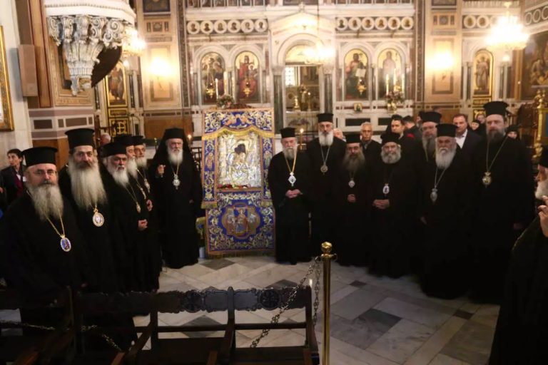 «Η-Εκκλησία-δεν-μπορεί-να-αποδεχτεί-τον-ομοφυλοφιλικό-γάμο»-–-Όλη-η-εγκύκλιος-της-Ιεράς-Συνόδου