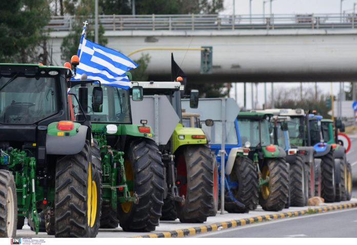 Παραμένουν-στα-μπλόκα-οι-αγρότες-–-Συμβολικές-διαμαρτυρίες-και-διαβουλεύσεις-ενόψει-της-συνάντησης-με-τον-πρωθυπουργό Παραμένουν-στα-μπλόκα-οι-αγρότες-–-Συμβολικές-διαμαρτυρίες-και-διαβουλεύσεις-ενόψει-της-συνάντησης-με-τον-πρωθυπουργό