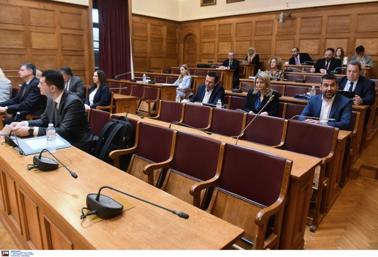 Κόντρα-στη-Βουλή-για-τα-μη-κρατικά-πανεπιστήμια