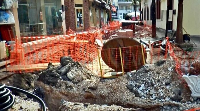 Συνεχίζονται-οι-έρευνες-για-τα-ευρήματα-που-βρέθηκαν-στην-περιοχή-του-Αγίου-Νικολάου-όπου-γίνονται-έργα-ανάπλασης Συνεχίζονται-οι-έρευνες-για-τα-ευρήματα-που-βρέθηκαν-στην-περιοχή-του-Αγίου-Νικολάου-όπου-γίνονται-έργα-ανάπλασης