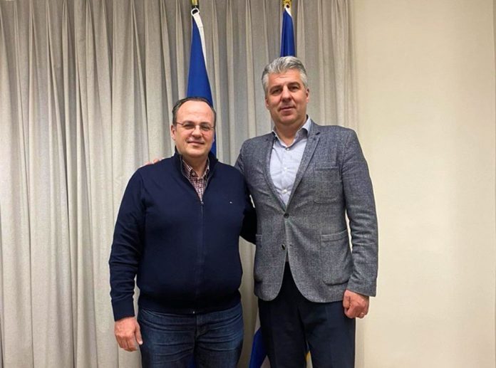 Συνάντηση-του-Προέδρου-του-ΕΦΕΠΑΕ-με-τον-Περιφερειάρχη-ΑΜΘ-Χριστόδουλο-Τοψίδη Συνάντηση-του-Προέδρου-του-ΕΦΕΠΑΕ-με-τον-Περιφερειάρχη-ΑΜΘ-Χριστόδουλο-Τοψίδη