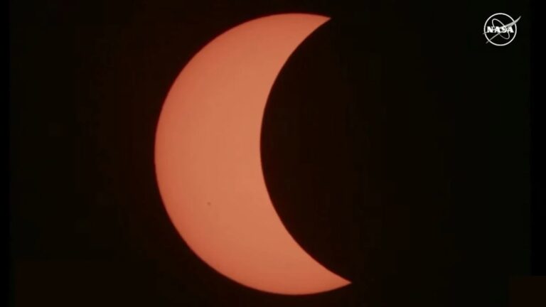 Δείτε-live-από-την-nasa-την-ολική-έκλειψη-ηλίου-–-Φρενίτιδα-στις-ΗΠΑ