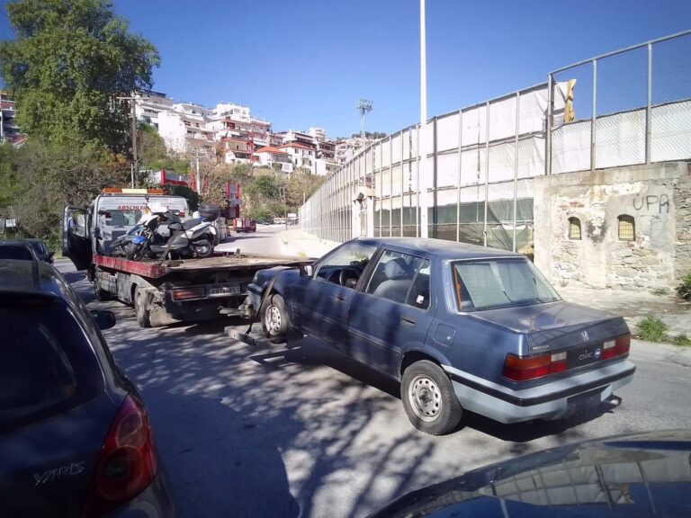 Περισυλλογή-εγκαταλελειμμένων-οχημάτων-και-μηχανών-στην-Καβάλα