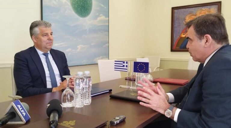 Συνάντηση-του-Περιφερειάρχη-ΑΜΘ-με-τον-Αντιπρόεδρο-της-Ευρωπαϊκής-Επιτροπής-κ.-Μαργαρίτη-Σχοινά