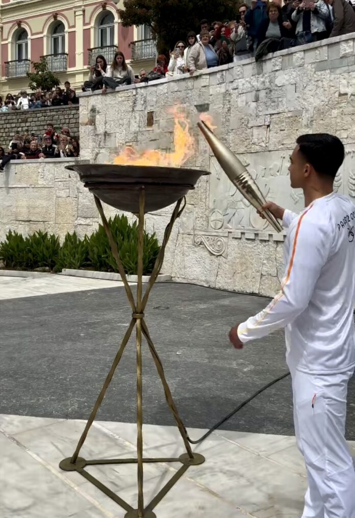 Η-Ολυμπιακή-φλόγα-στην-Καβάλα-Φωτογραφίες Η-Ολυμπιακή-φλόγα-στην-Καβάλα-Φωτογραφίες