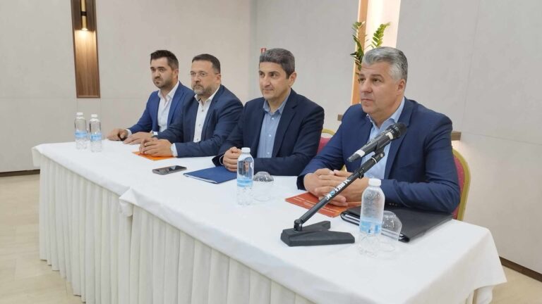 Ολοκληρώθηκε-η-εκδήλωση-«Αγροτική-Πολιτική-και-Ευρωπαϊκή-Ένωση»-με-τη-συμμετοχή-του-ΥΠΑΑΤ-κ.-Λευτέρη-Αυγενάκη