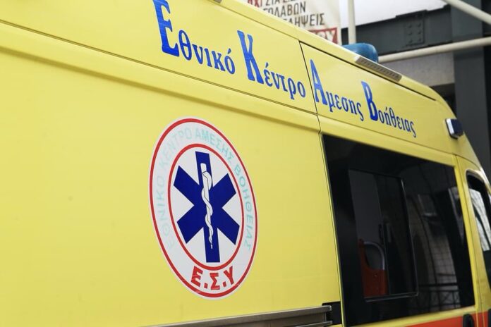 Μετακίνηση-πληρωμάτων-ασθενοφόρων-στην-Παραλία-Οφρυνίου Μετακίνηση-πληρωμάτων-ασθενοφόρων-στην-Παραλία-Οφρυνίου