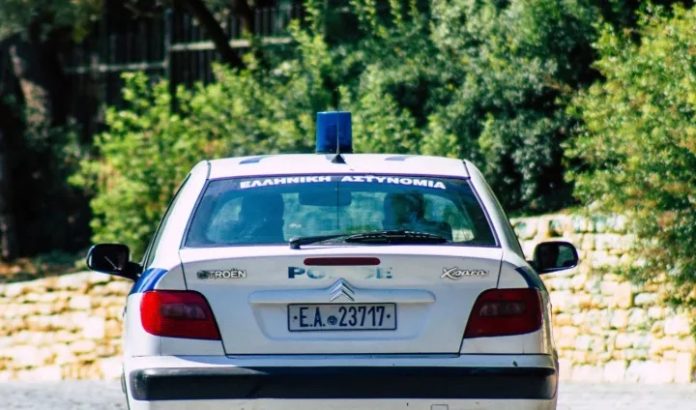 Ροδόπη:-Συνελήφθη-υποψήφιος-ευρωβουλευτής,-μοίραζε-σταυρωμένα-ψηφοδέλτια