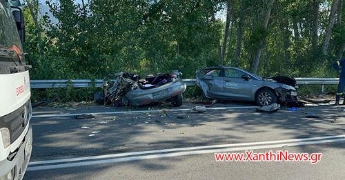 Τέσσερεις-νεκροί-και-πολλοί-τραυματίες-έξω-από-την-Ξάνθη-μετά-από-σύγκρουση-Ι.Χ-με-λεωφορείο Τέσσερεις-νεκροί-και-πολλοί-τραυματίες-έξω-από-την-Ξάνθη-μετά-από-σύγκρουση-Ι.Χ-με-λεωφορείο
