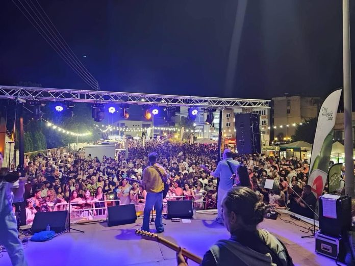 Με-απόλυτη-επιτυχία-ολοκληρώθηκε-το-2ο-food-truck-festival-στον-Δήμο-Παγγαίου Με-απόλυτη-επιτυχία-ολοκληρώθηκε-το-2ο-food-truck-festival-στον-Δήμο-Παγγαίου