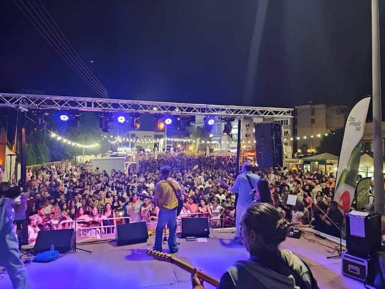 Με-απόλυτη-επιτυχία-ολοκληρώθηκε-το-2ο-food-truck-festival-στον-Δήμο-Παγγαίου