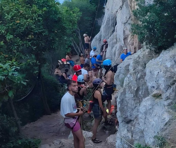 2ο-κύπελλο-αναρρίχησης-βράχου-στο-αναρριχητικό-πεδίο-της-Νέας-Ηρακλείτσας 2ο-κύπελλο-αναρρίχησης-βράχου-στο-αναρριχητικό-πεδίο-της-Νέας-Ηρακλείτσας