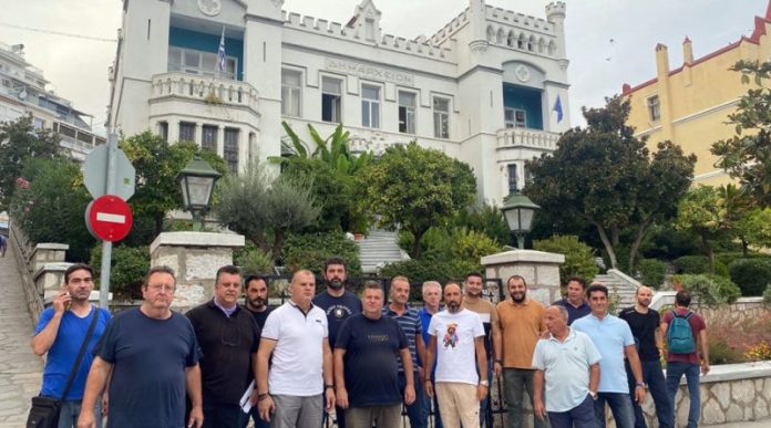Άσχημα-και-προδομένοι-ένοιωσαν-οι-ιδιοκτήτες-ΤΑΞΙ-Καβάλας-από-την-πλευρά-του-Δήμου-Καβάλας-για-την-πιάτσα-της-Αβέρωφ Άσχημα-και-προδομένοι-ένοιωσαν-οι-ιδιοκτήτες-ΤΑΞΙ-Καβάλας-από-την-πλευρά-του-Δήμου-Καβάλας-για-την-πιάτσα-της-Αβέρωφ
