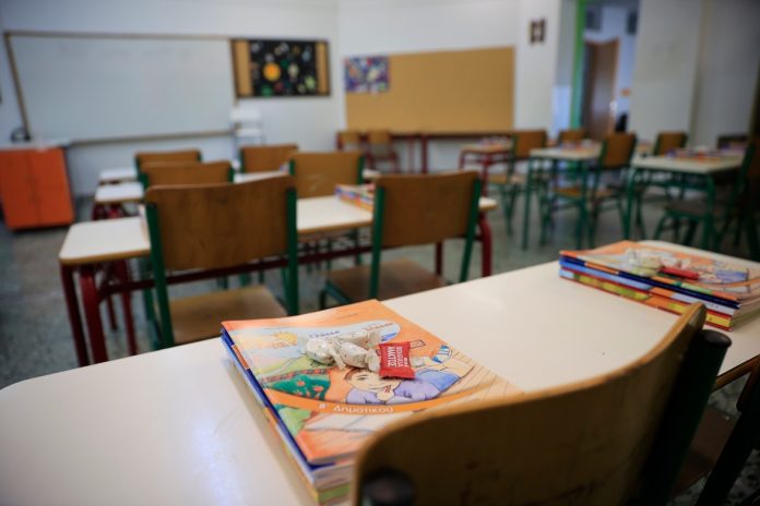 Ελένη-Σακαλή:-Με-σημαντικά-κενά-ξεκίνησε-η-νέα-σχολική-χρονιά-στα-Γυμνάσια-και-τα-Λύκεια-της-Π.Ε-Καβάλας Ελένη-Σακαλή:-Με-σημαντικά-κενά-ξεκίνησε-η-νέα-σχολική-χρονιά-στα-Γυμνάσια-και-τα-Λύκεια-της-Π.Ε-Καβάλας