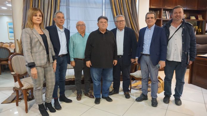 Συνάντηση-του-Αντιπεριφερειάρχη-Καβάλας-Θ.Μαρκόπουλου-με-τον-Πρόεδρο-της-Πανελλήνιας-Ομοσπονδίας-Γεωτεχνικών-Δημοσίων-Υπαλλήλων-Νικόλαο Συνάντηση-του-Αντιπεριφερειάρχη-Καβάλας-Θ.Μαρκόπουλου-με-τον-Πρόεδρο-της-Πανελλήνιας-Ομοσπονδίας-Γεωτεχνικών-Δημοσίων-Υπαλλήλων-Νικόλαο