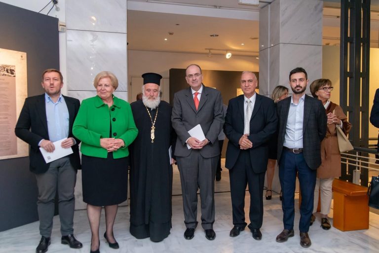 Έκθεση-–-“Η-Καππαδοκία-των-Ζώντων-Μνημείων-/-Η-ιερά-σκεύη-των-μοναστηριών-της-Καρβάλης-(Γκέλβερι)