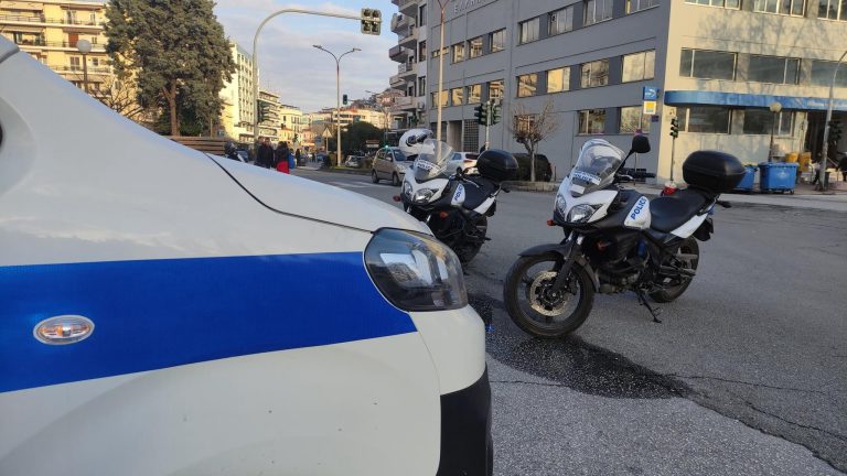 Άγνωστοι-επιχείρησαν-να-κλέψουν-προϊόντα-από-περίπτερο-στην-κεντρική-πλατεία-Καβάλας