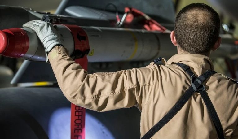 Ουκρανία:-Εκτόξευσε-για-πρώτη-φορά-βρετανικούς-πυραύλους-storm-shadow-στη-Ρωσία