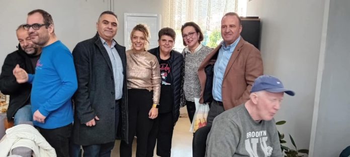 Γιορτή-αφιερωμένη-στα-παιδιά-του-Θεραπευτηρίου-Χρόνιων-Παθήσεων Γιορτή-αφιερωμένη-στα-παιδιά-του-Θεραπευτηρίου-Χρόνιων-Παθήσεων