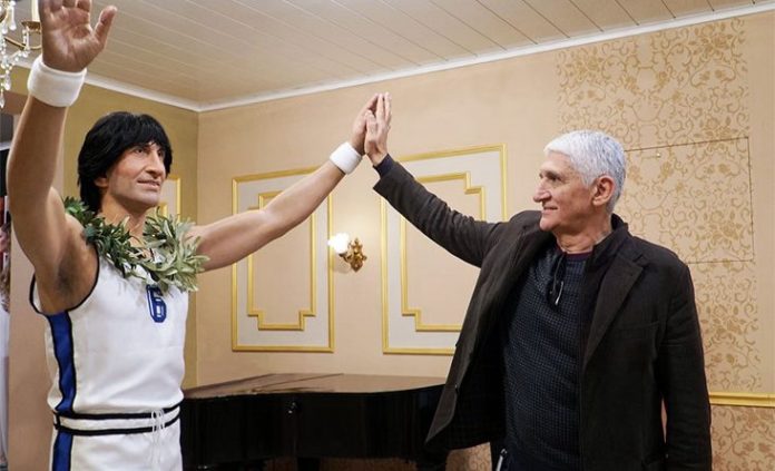 “Ο-Παναγιώτης-Γιαννάκης-νικητής-στο-Μουσείο-Κέρινων-Ομοιωμάτων-στα-Κηπιά”-τονίζει-ο-δημιουργός-Θεόδωρος-Κοκκινίδης