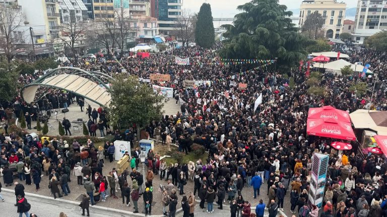 Συγκέντρωση-για-την-τραγωδία-των-Τεμπών-στην-Καβάλα