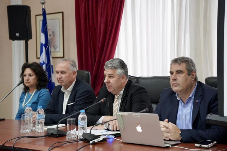 ΠΕΡΙΦΕΡΕΙΑΡΧΗΣ-ΑΜΘ:-Προτεραιότητα-μας-η-πρόληψη-και-η-ετοιμότητα-διαχείρισης-των-συνεπειών-ενός-σεισμού,-για-την-μέγιστη-ασφάλεια-των-πολι