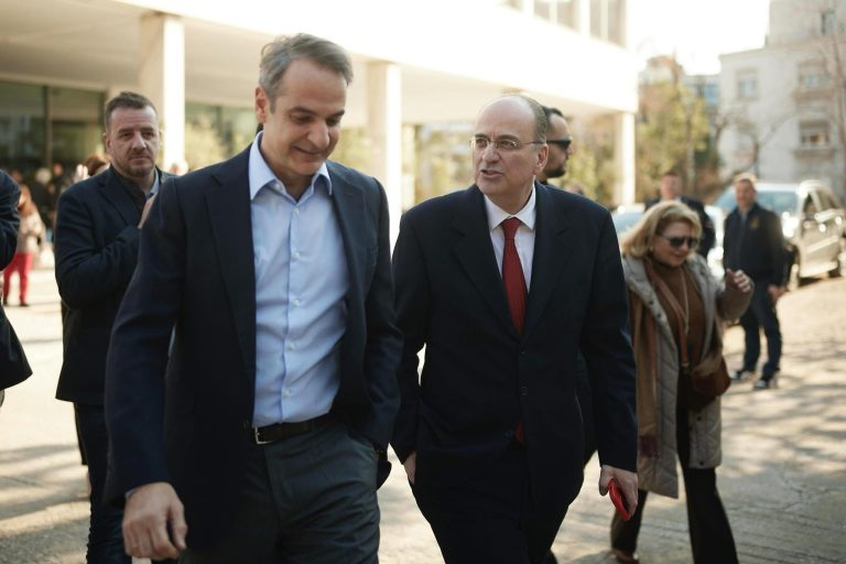 Κοινοβουλευτικός-εκπρόσωπος-της-ΝΔ-ο-Μακάριος-Λαζαρίδης