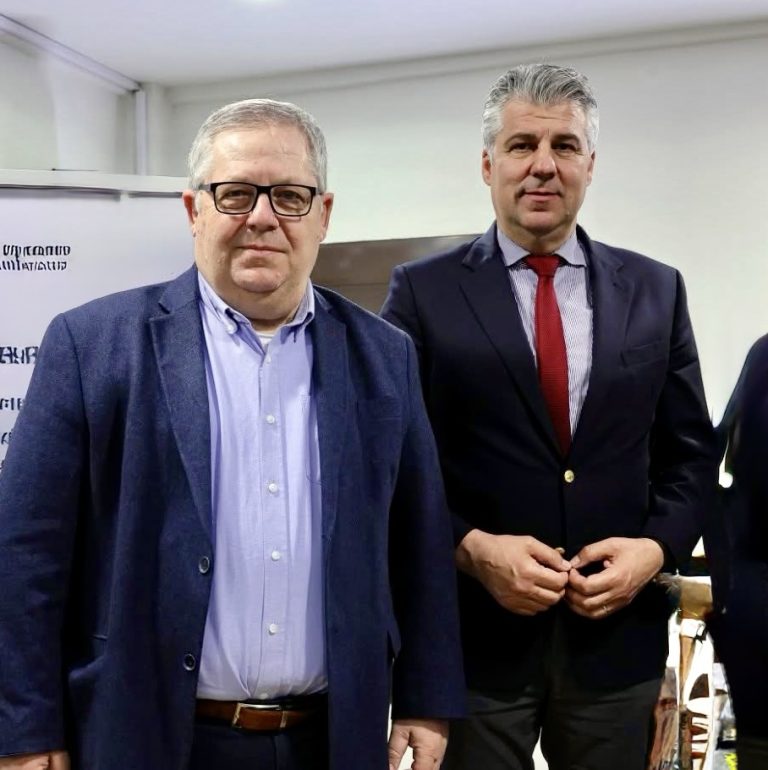 Σημαντική-βελτίωση-της οδικήςασφάλειας με-την-κατασκευή του οδικού-κόμβου-στην Διασταύρωση-της ΔΕΥΑΝ,-στο-Δήμο-Νέστου