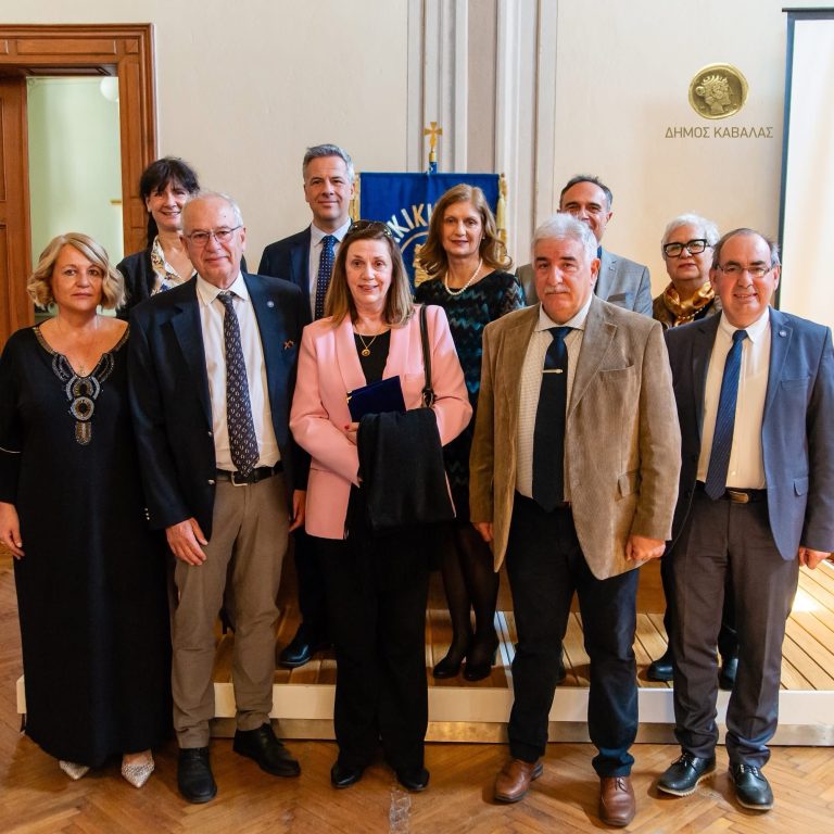 Εκδήλωση-–-Τιμητική-αναφορά-στο-ίδρυμα-“Χαριλάου-Κ.-Κεραμέως”-Απόδοση-τιμής-σε-Θρακιώτες-για-τη-διαχρονική-συμμετοχή-τους-στην-επίτευξη