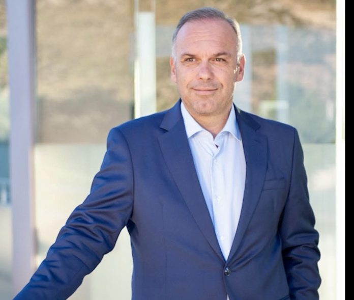 Αιχμές-του-Δημάρχου-Θάσου-ΛΚυριακίδη-προς-τον-Κ.Χατζηεμμανουήλ Αιχμές-του-Δημάρχου-Θάσου-ΛΚυριακίδη-προς-τον-Κ.Χατζηεμμανουήλ
