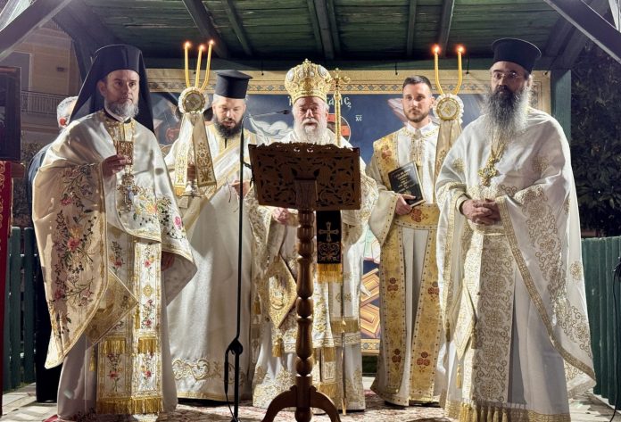 Η-Ανάσταση-του-Κυρίου-στον-Μητροπολιτικό-Ιερό-Ναό-Αγίου-Νικολάου-Ελευθερουπόλεως Η-Ανάσταση-του-Κυρίου-στον-Μητροπολιτικό-Ιερό-Ναό-Αγίου-Νικολάου-Ελευθερουπόλεως