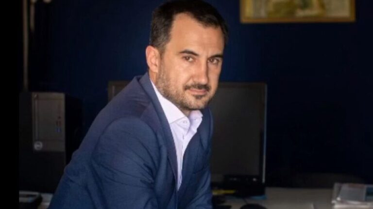 Υπό-διάλυση-η-Κοινοβουλευτική-Ομάδα-της-Νέας-Αριστεράς-–-Παραιτείται-ο-Αλέξης-Χαρίτσης