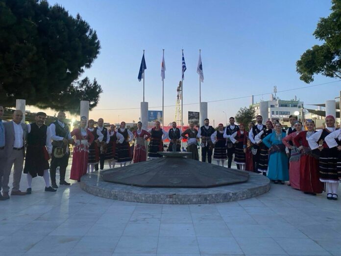 Ζεστή-υποδοχή-για-τη-Λέσχη-Ποντίων-Καβάλας-στο-Περιβόλι-του-Αγίου-Λαζάρου-στη-Λάρνακα Ζεστή-υποδοχή-για-τη-Λέσχη-Ποντίων-Καβάλας-στο-Περιβόλι-του-Αγίου-Λαζάρου-στη-Λάρνακα