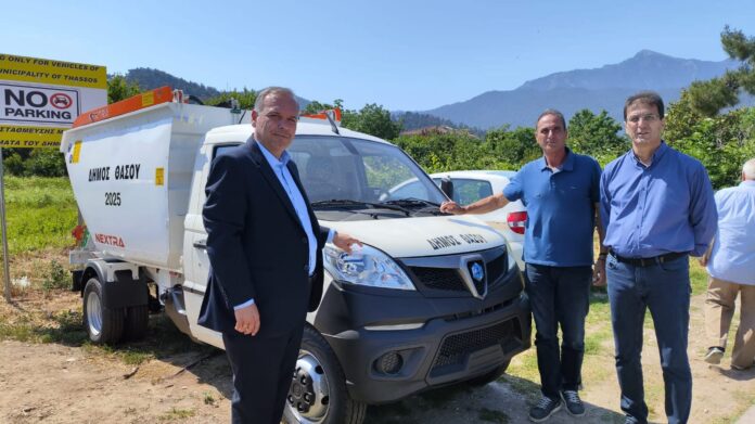 Παραλαβή-9ου-απορριμματοφόρου-οχήματος-από-το-Δήμο-Θάσου