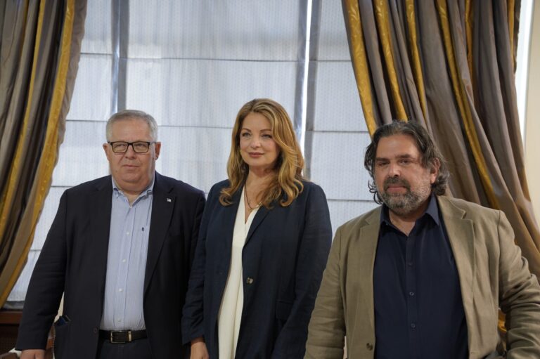 «Η-επίσκεψη-είχε-συγκεκριμένο-χρονικό-πλαίσιο»-τόνισε-ο-Θεόδωρος-Μαρκόπουλος,-απαντώντας-στα-παράπονα-του-Δημάρχου-για-την-απουσία-του-από-τη-συνάντηση-με-την-Άντζελα-Γκερέκου