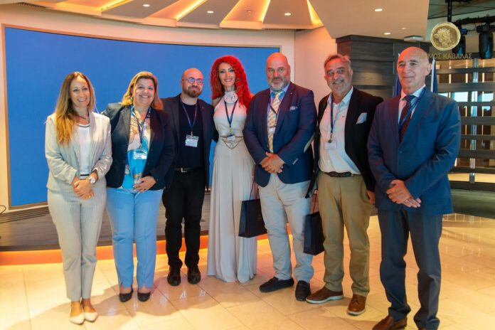 Το-κρουαζιερόπλοιο-explora-i-στο-επιβατικό-λιμάνι-«ΑΠΟΣΤΟΛΟΣ-ΠΑΥΛΟΣ-–-Εστίαση-στο-μέλλον-της-κρουαζιέρας-στην-Ελλάδα