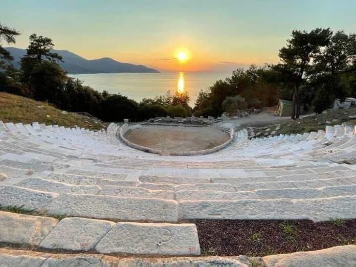 Ξεκινούν-οι-κρατήσεις-για-τη-θεατρική-παράσταση-“Θραύσματα”-του-Ευριπίδη-στο-Αρχαίο-Θέατρο-Θάσου Ξεκινούν-οι-κρατήσεις-για-τη-θεατρική-παράσταση-“Θραύσματα”-του-Ευριπίδη-στο-Αρχαίο-Θέατρο-Θάσου