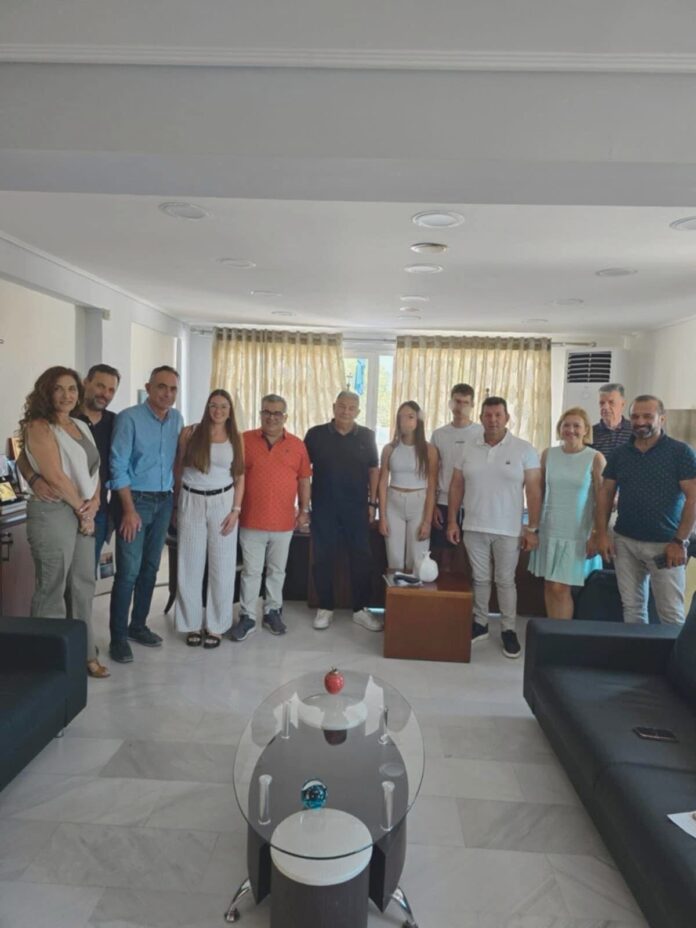 Συνάντηση-του-1ου-Γυμνασίου-Χρυσούπολης-με-τον-Δήμαρχο-Νέστου-για-τα-προβλήματα-του-σχολείου