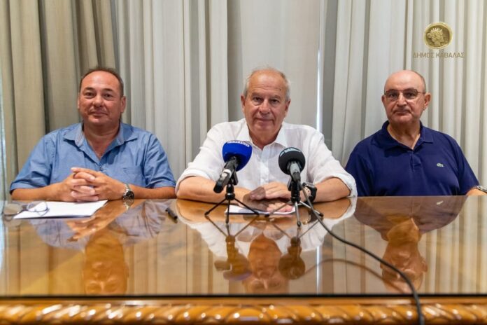 Υπογραφή-συμφωνητικού-για-την-εκτέλεση-του-έργου-“Εξωτερικός-αγωγός-αποχέτευσης-ακαθάρτων-σύνδεσης-Πηλοθεραπευτηρίου-Κρηνίδων-με-το-αντλιοστάσιο-Α1-της-Λυδίας”