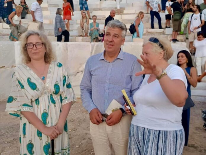 Χ.Τοψίδης:-Αρχαίο-Θέατρο-Θάσου-Μια-βραδιά-που-μας-γεμίζει-υπερηφάνεια-και-συγκίνηση