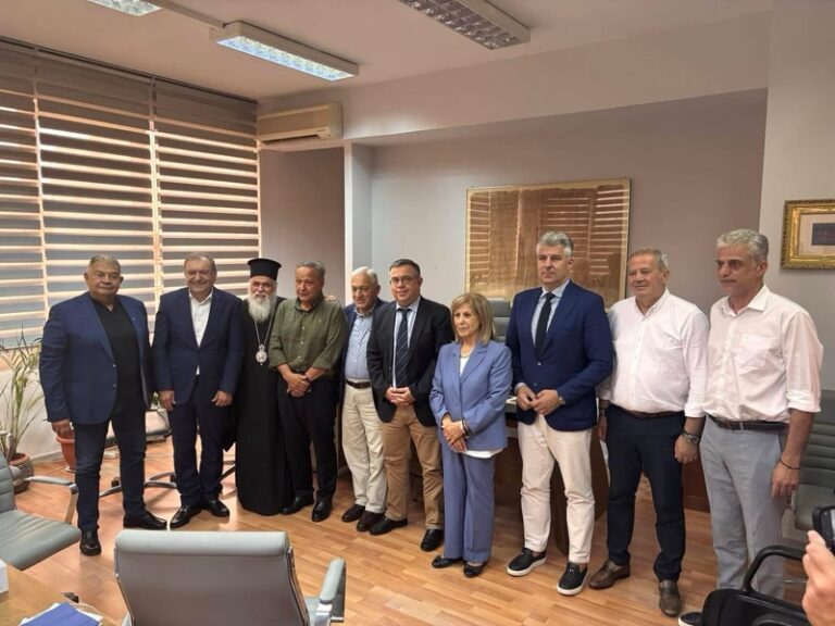 Με-ουσιαστικές-παρεμβάσεις-ο-δήμαρχος-Νέστου-Σάββας-Μιχαηλίδης-στην-επίσκεψη-της-ΠΕΔ-ΑΜΘ-στην-Αποκεντρωμένη-Διοίκηση