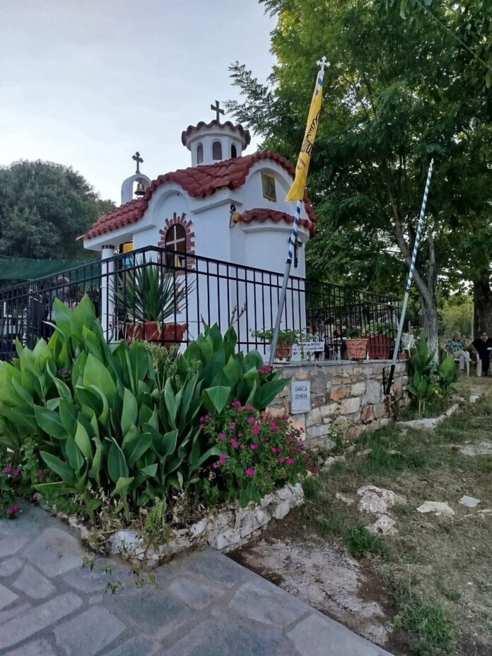 Μακρυχώρι-–-Το-Παρεκκλήσι-της-Παναγίας-Σουμελά:-Ένα-τάμα-που-έγινε-φως Μακρυχώρι-–-Το-Παρεκκλήσι-της-Παναγίας-Σουμελά:-Ένα-τάμα-που-έγινε-φως