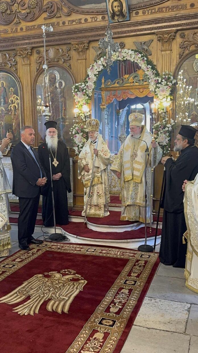 Ο-Δήμαρχος-Θάσου-Λευτέρης-Κυριακίδης-τιμήθηκε-με-το-χρυσό-μετάλλιο-του-Αποστόλου-Παύλου Ο-Δήμαρχος-Θάσου-Λευτέρης-Κυριακίδης-τιμήθηκε-με-το-χρυσό-μετάλλιο-του-Αποστόλου-Παύλου